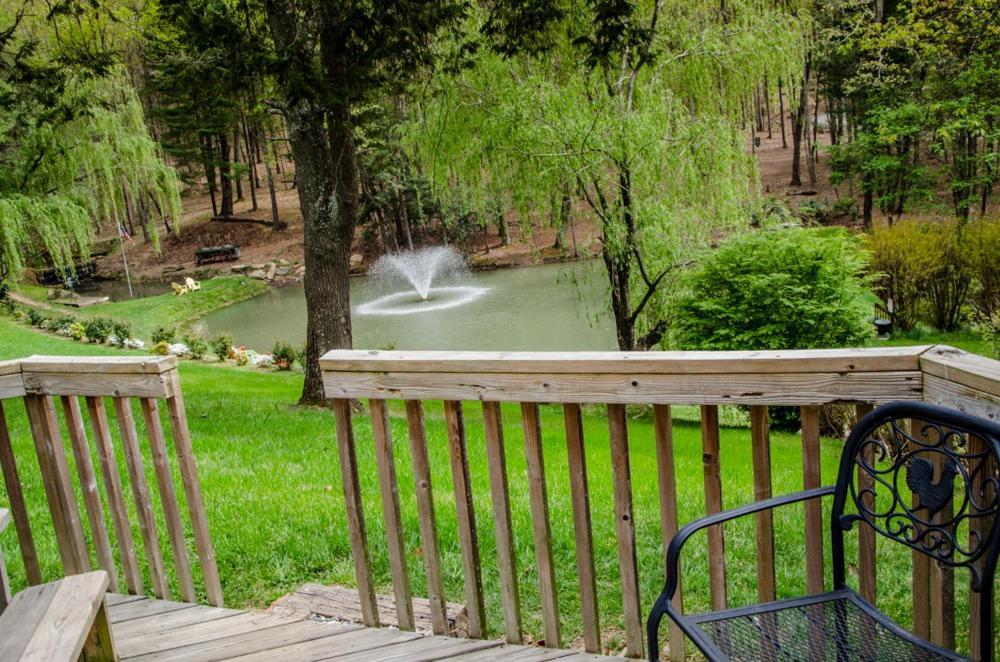 Asheville Cabins Of Willow Winds Exterior photo